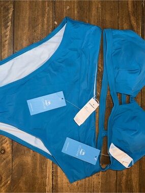 Cupshe Vibrant Aqua Blue Two-Piece Bikini